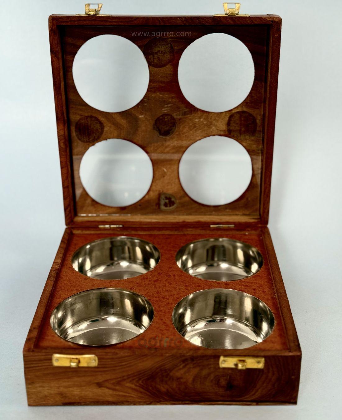 this is the beautiful and best handcrafted wooden dry fruits box, best handcrafted dry fruits box for kitchenware lovers. Buy world's best handcrafted dry fruits box or dry fruits storage on www.agrrro.com. This is the best way to gift your loved ones.